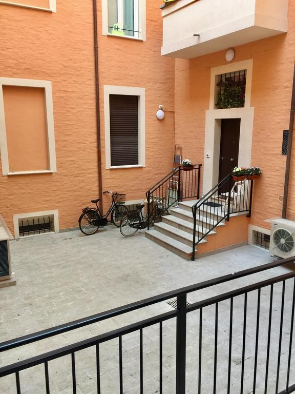 Residenza Sant'Orsola Azzurra Mazzini Appartement Bologna Buitenkant foto